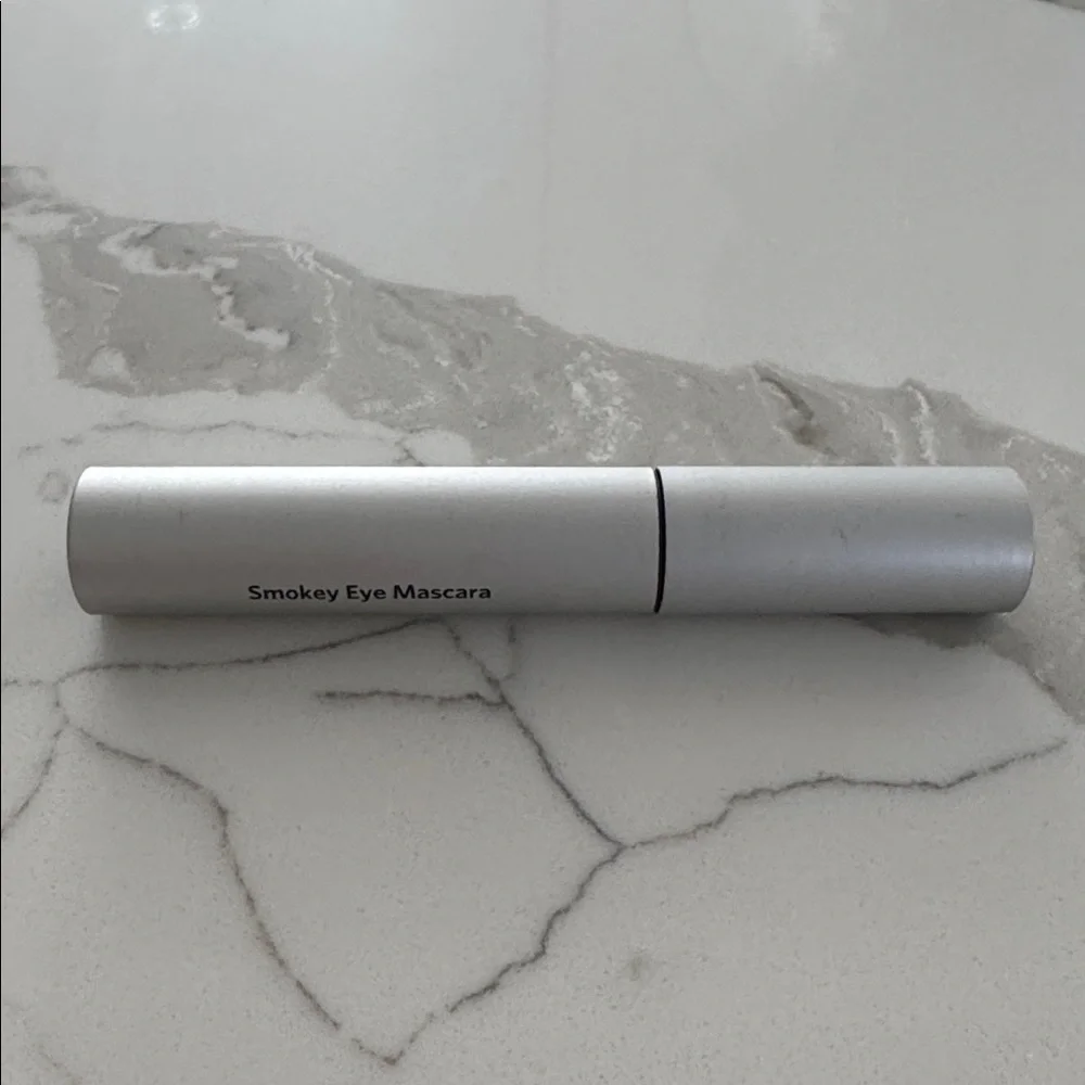 🌸5/$25🌸 Bobbi Brown smokey eye mascara black
